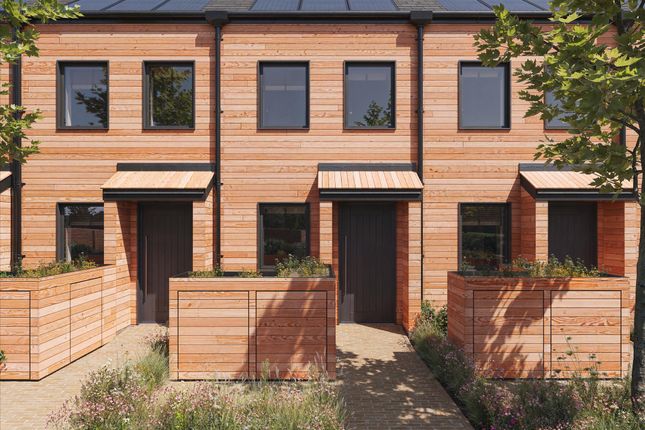 Carpenters Yard, High Road... 2 bed terraced house for sale