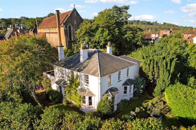 Falkland Grove, Dorking, Surrey, RH4 6 bed detached house for sale