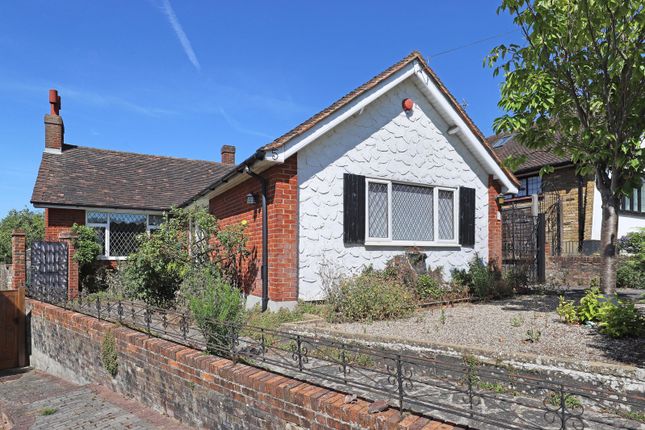 Firs Drive, Essex IG10 2 bed bungalow for sale