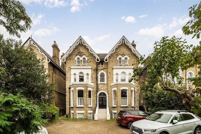 Stratheden Road, London SE3 2 bed flat for sale