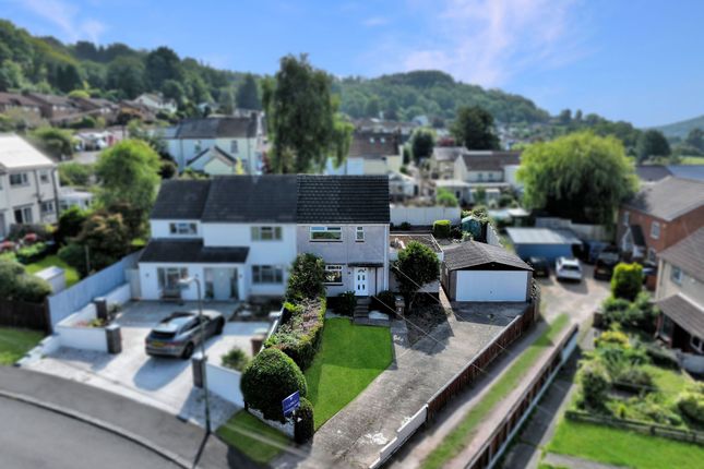 Graig View, Caerphilly CF83 2 bed semi