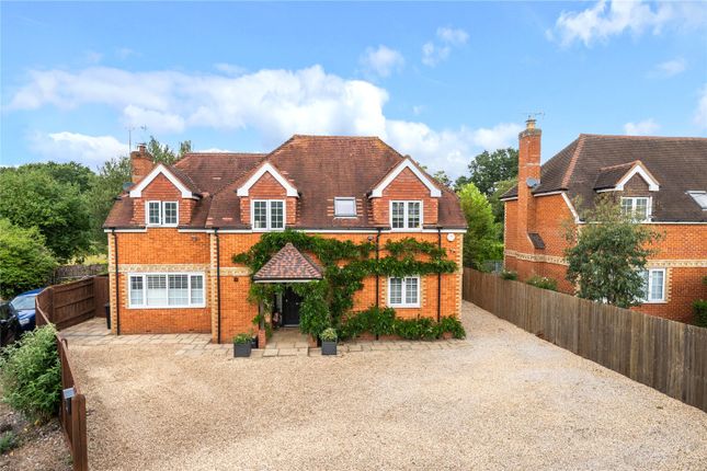 Langley Common Road, Wokingham RG40 4 bed detached house for sale