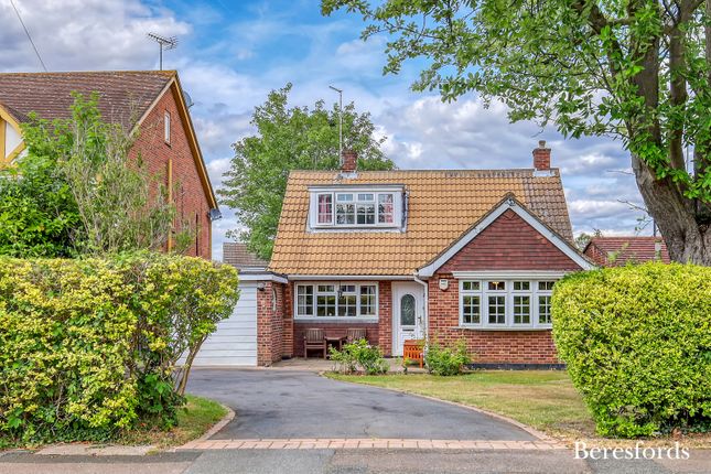 Hillhouse Drive, Billericay, CM12 4 bed detached house for sale