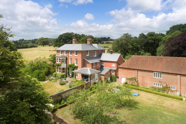 Runwick, Farnham, Surrey, GU10 7 bed detached house for sale