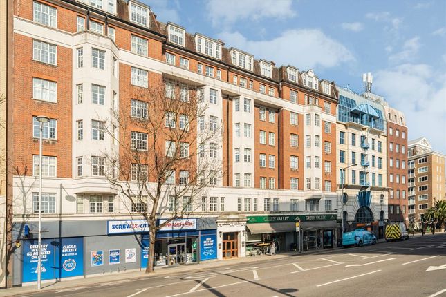 Kensington High Street, London W14 2 bed flat for sale