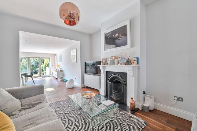 Chamberlayne Road, London NW10 5 bed house for sale