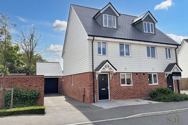 3 bedroom semi-detached house for sale