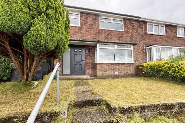 Llansawel Crescent, Neath, SA11 2UL 3 bed semi