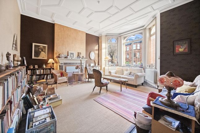 Compayne Gardens, South Hampstead NW6 3 bed flat for sale