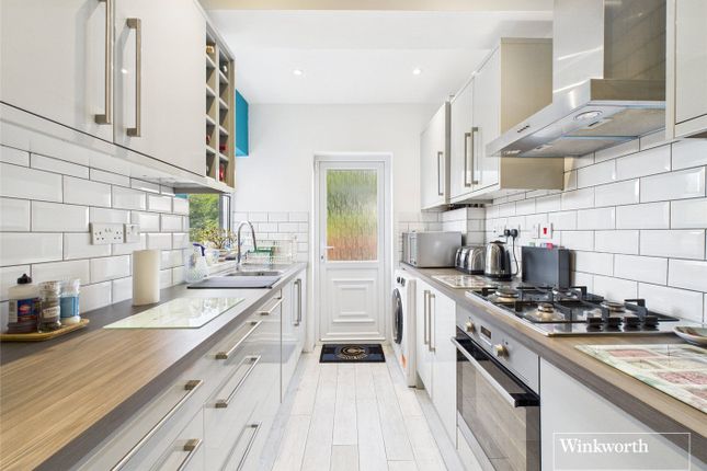 Brampton Road, London NW9 3 bed end of terrace house for sale