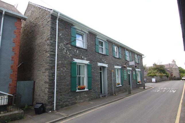 10 bed property