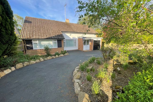 Leeds LS17 2 bed detached bungalow for sale