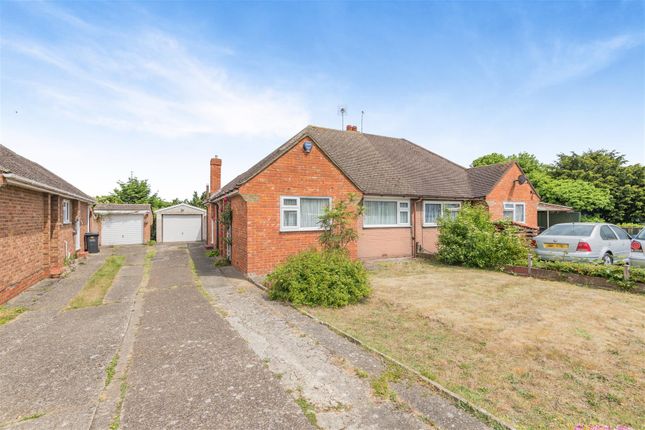 Priory Grove, Ditton, Aylesford 2 bed bungalow for sale