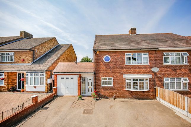 Wingletye Lane, Hornchurch, RM11 3 bed semi