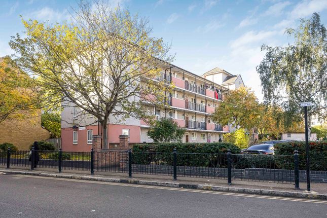 Limborough House, Thomas Road... 3 bed apartment for sale