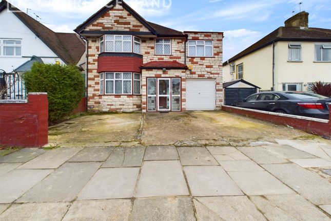 Bennetts Avenue, Greenford, UB6 4 bed detached house for sale