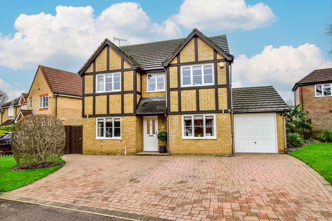 Mallard Road, Abbots Langley, WD5 4 bed detached house for sale