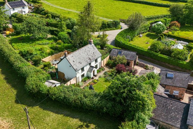 Skilgate, Taunton, Somerset, TA4 2 bed detached house for sale