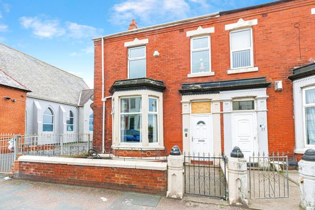 4 bedroom end of terrace house for sale