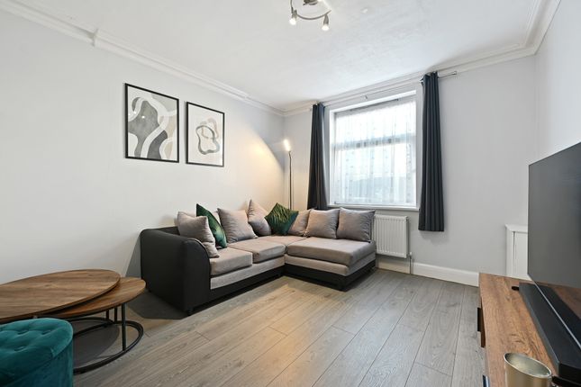 Byron Road, Wealdstone 2 bed end of terrace house for sale