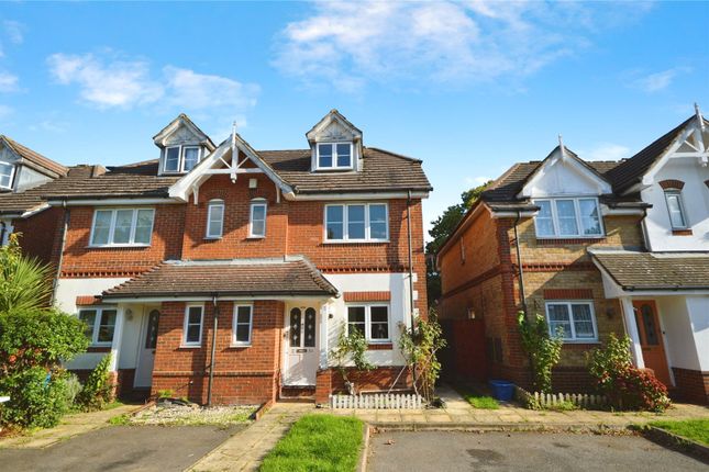 Shelburne Drive, Hounslow TW4 4 bed semi