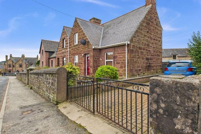 2 bedroom semi-detached house for sale
