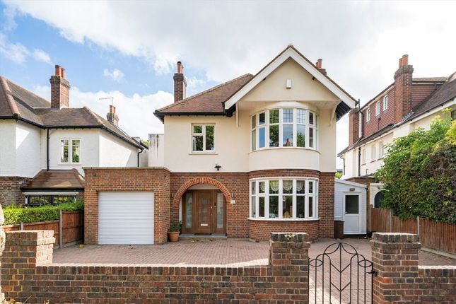 Ormond Avenue, Hampton TW12 5 bed detached house for sale