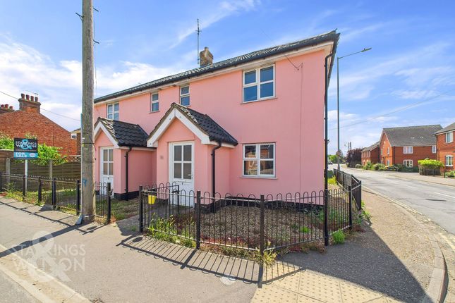 2 bedroom semi-detached house for sale