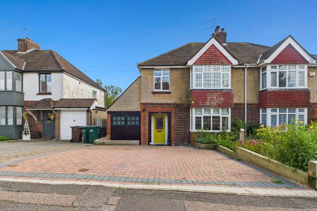 Overhill Drive, Brighton, BN1 8WH 3 bed semi