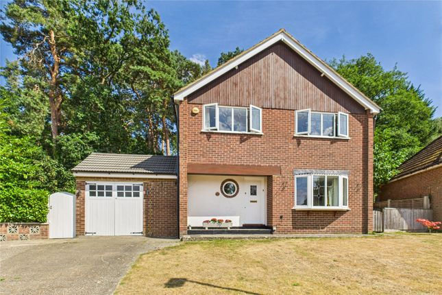 Dukes Wood, Crowthorne, Berkshire, RG45 4 bed detached house for sale