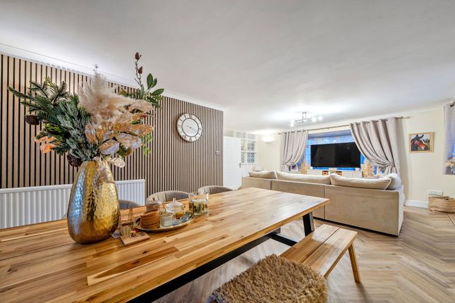 Delacourt Close, Ramsgate CT12 3 bed detached house for sale