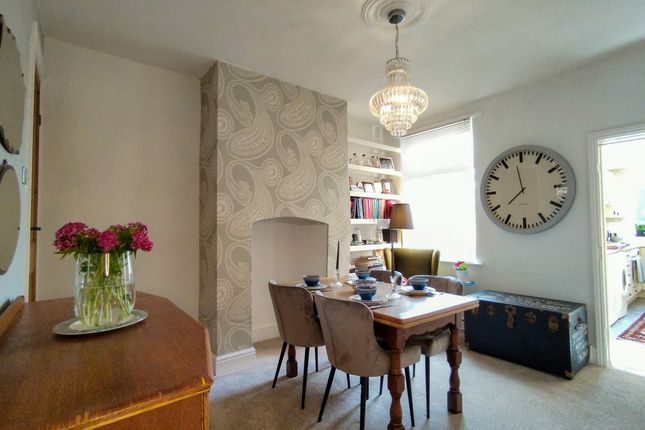 Cyril Avenue, Nottingham, NG8 2 bed terraced house for sale