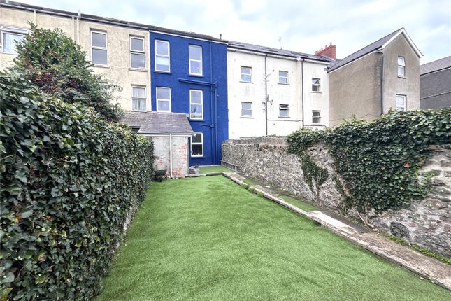 5 bedroom terraced house for sale