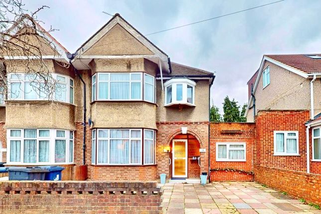 Park View Road, Southall, UB1 4 bed semi