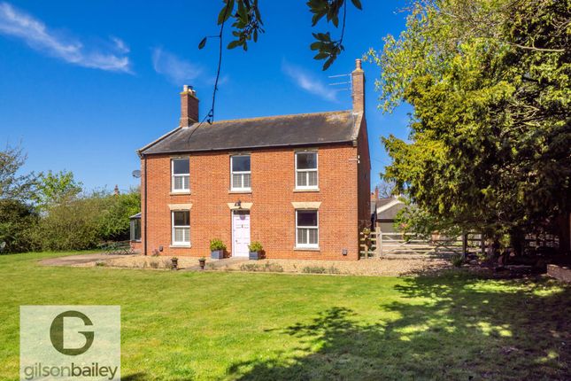 Bridge Road, Great Yarmouth NR29 4 bed detached house for sale