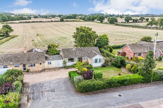 Green Lane, Norwich NR14 3 bed detached bungalow for sale