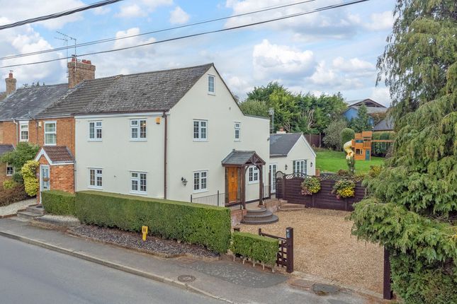 Mill Road, Stanbridge, LU7 4 bed end of terrace house for sale