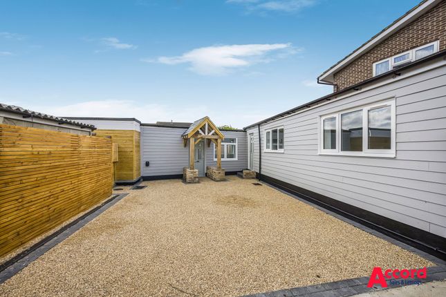 Heather Avenue, Romford, RM1 3 bed bungalow for sale