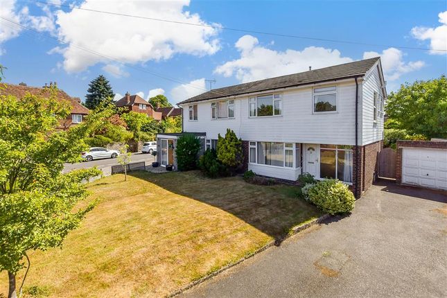 Quested Way, Harrietsham, Maidstone... 3 bed semi