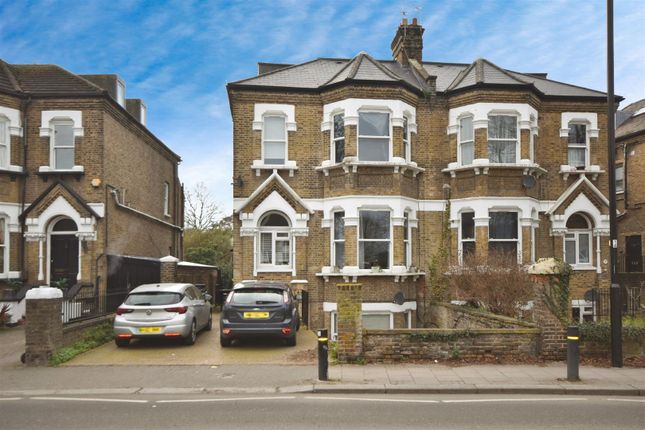 Boston Manor Road, Brentford 2 bed flat for sale