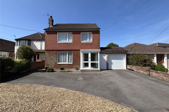 York Avenue, Walderslade, Kent, ME5 4 bed detached house for sale