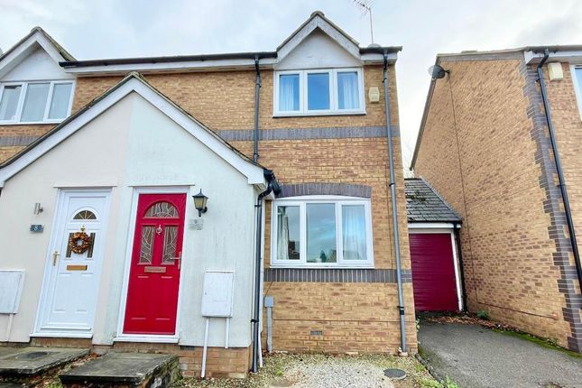 Clouded Yellow Close, Braintree 2 bed semi