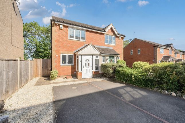 Ellenbrook Close, Watford, Hertfordshire 2 bed semi
