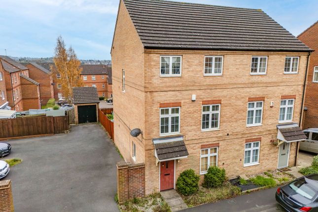 4 bedroom semi-detached house for sale