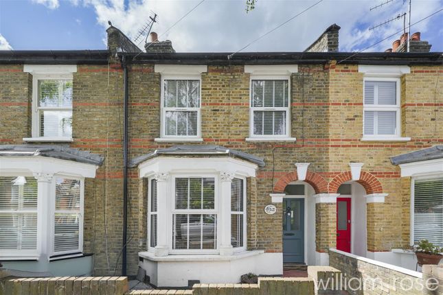 Chester Road, London E17 2 bed terraced house for sale