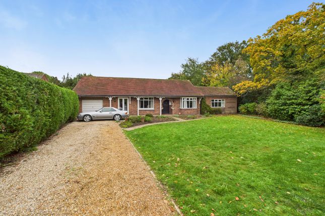Southampton Road, Park Gate 4 bed detached bungalow for sale