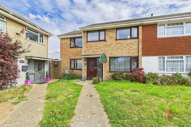 5 bedroom end of terrace house for sale