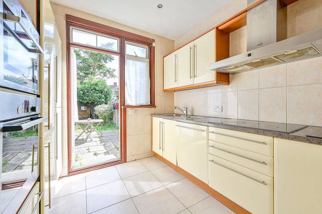 Lillian Avenue, Acton, London, W3 5 bed house for sale