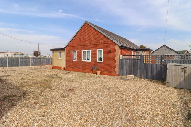 Eastoke Avenue, Hayling Island 2 bed detached bungalow for sale