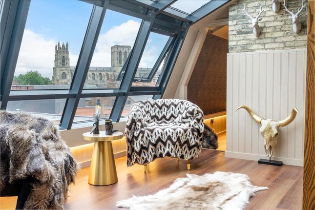 Coney Street, York, North Yorkshire, YO1 8 bed property for sale